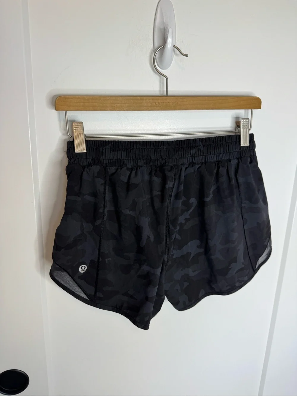 lululemon athletica lightweight running